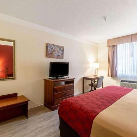 Econo Lodge Inn&Suites Douglasville Esterno foto